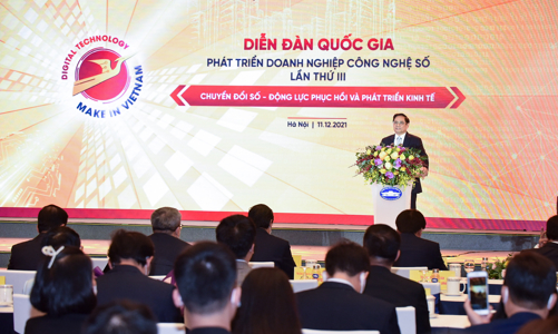 Doanh nghiệp và người dân là trọng tâm của chuyển đổi số