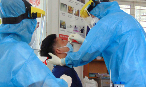 Ba ca nghi mắc biến thể mới từ Việt Nam đi Hồng Kông thuộc chủng Delta