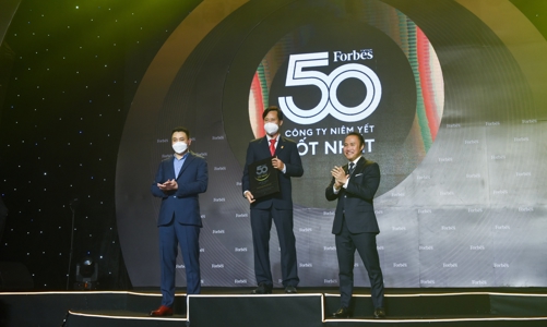 Phân bón Cà Mau đạt Top 50 doanh nghiệp niêm yết tốt nhất Việt Nam