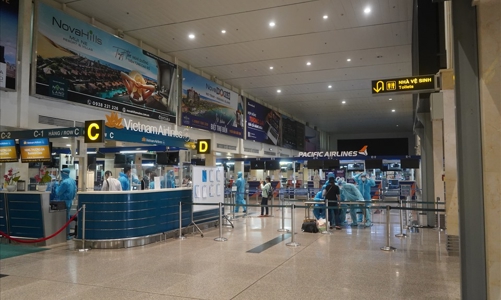 Khách bay từ TP. HCM, Cần Thơ không phải test Covid-19