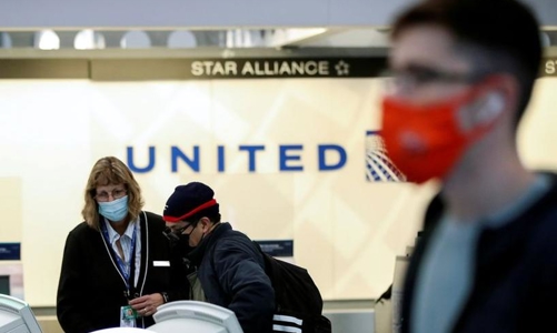 Biến chủng Omicron khiến hàng chục nghìn chuyến bay bị huỷ, hoãn trên toàn cầu