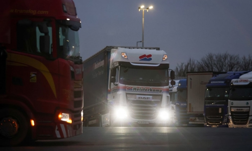 Thêm “ác mộng” cho chuỗi cung ứng toàn cầu: Thuỷ thủ, tài xế xe tải nghỉ việc hàng loạt