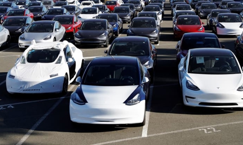 Tesla lập kỷ lục mới về doanh số, Elon Musk “bỏ túi” 114 tỷ USD trong năm 2021