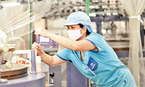 Biên lợi nhuận gộp doanh nghiệp dệt may sẽ giảm mạnh trong năm 2022?