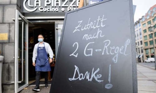 Đức tăng trưởng 2,7% năm 2021, đối mặt nguy cơ suy thoái