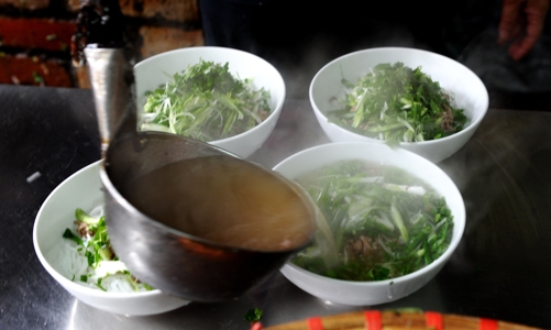 Hà Nội lọt top 25 điểm đến ẩm thực hàng đầu thế giới năm 2022