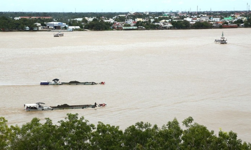 Hơn 8.500 tỷ khai phá lợi thế vận tải thủy vùng đồng bằng sông Cửu Long