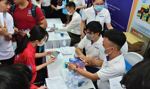 Nhu cầu tuyển dụng lao động năm 2022 tăng cao