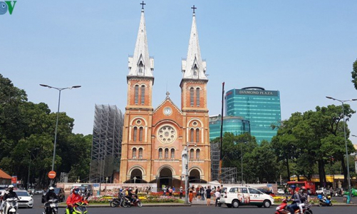 Năm 2022, doanh thu du lịch của TP.HCM ít nhất ở mức 2,8 tỷ USD