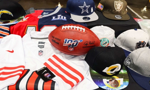 Mỹ thêm WeChat và AliExpress vào danh sách 