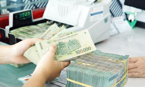 Lãi suất liên ngân hàng bám đuổi tốc độ tăng tín dụng