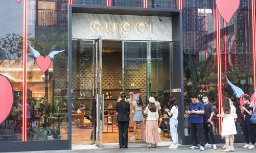 Doanh thu của tập đoàn xa xỉ Kering tăng 35,2% bất chấp Covid-19