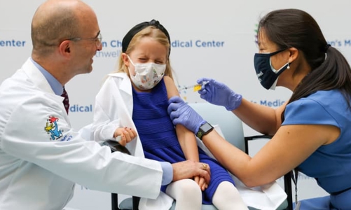 Nghiên cứu: Vaccine Pfizer chỉ hiệu quả 12-45% với trẻ 5-11 tuổi