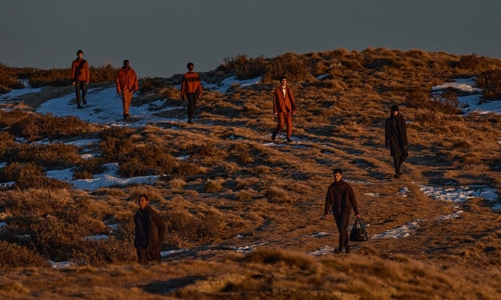 BST Zegna Thu - Đông 2022: Vẽ lại con đường khởi nghiệp