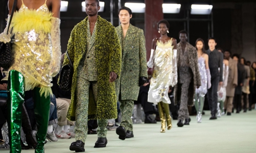 BST Thu – Đông 2022 của Bottega Veneta: câu chuyện kể qua trang phục