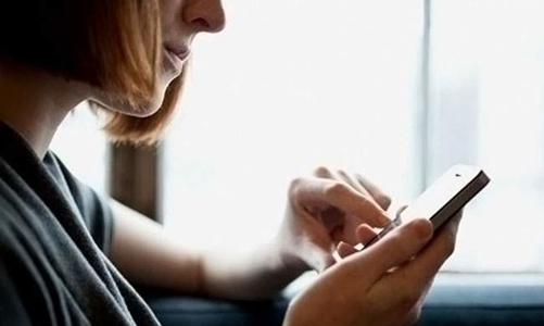 Ngân hàng và nhà mạng thống nhất phí SMS Banking 11.000 đồng/tháng