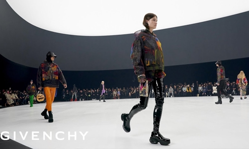 BST Givenchy Xuân - Hè 2022: Bước khỏi vùng an toàn