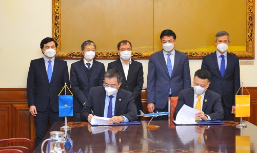 Sun Group và Vietnam Airlines hợp tác đưa công dân Việt từ Ukraine về nước 