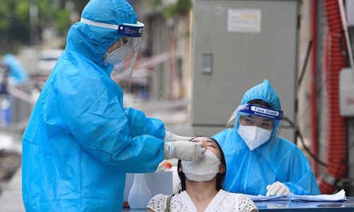 Ngày 12/3: Thêm 168.719 ca nhiễm mới, Hà Nội bổ sung 195.000 ca 