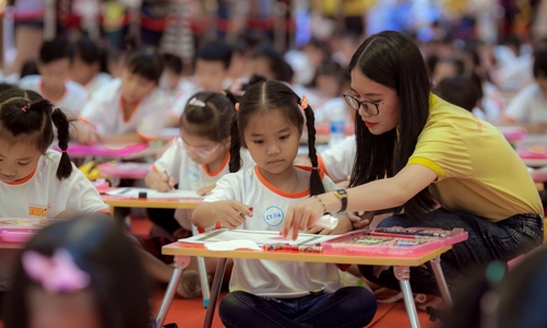 Các địa phương cần có cơ chế điều tiết giáo viên dạy liên trường