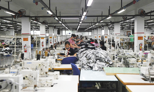 Cho F1 đi làm: Gỡ khó cho doanh nghiệp