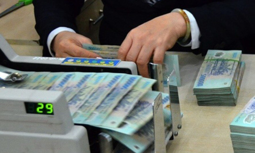 Tiền gửi dân cư tăng mạnh