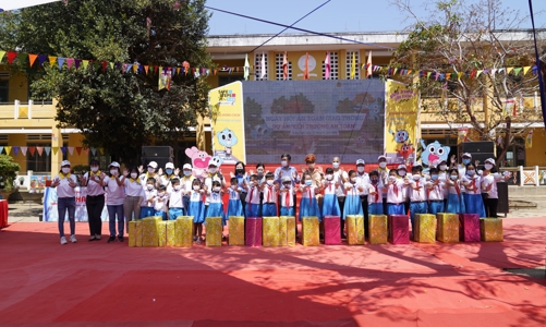 Prudential tổ chức ngày hội an toàn giao thông tại tỉnh Quảng Ngãi