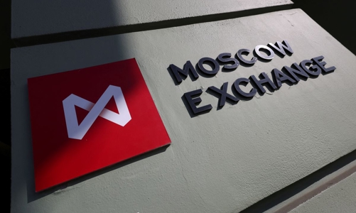 Đồng Rúp tăng giá mạnh, chứng khoán Nga gắng hồi phục sau 1 tháng đóng cửa