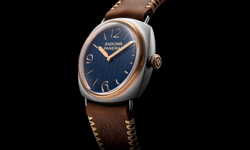 Đồng hồ Panerai phiên bản giới hạn: chuyến đi du thuyền và một NFT riêng