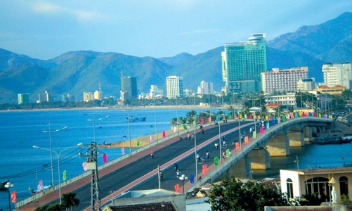 Khánh Hòa thành thành phố trực thuộc Trung ương năm 2030: Dự án hạ tầng giao thông nào được ưu tiên?