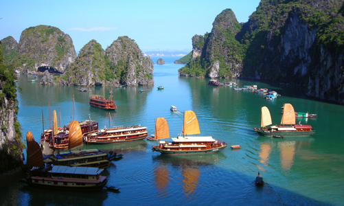 “Cháy” tour dịp 30/4, hàng không và đường sắt đều tăng chuyến