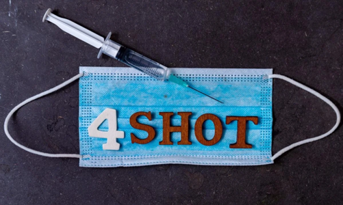 Hiệu lực của liều vaccine thứ 4 giảm đáng kể sau thời gian ngắn