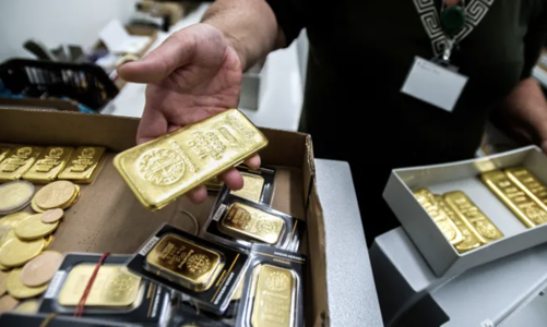 Giá vàng miếng hướng tới mốc 70 triệu đồng/lượng