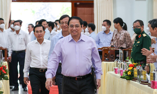 Thủ tướng: Ninh Thuận cần tìm ra đột phá để tự lực, tự cường đi lên