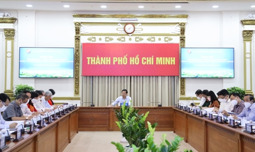 Kinh tế TP.HCM phục hồi mạnh mẽ 