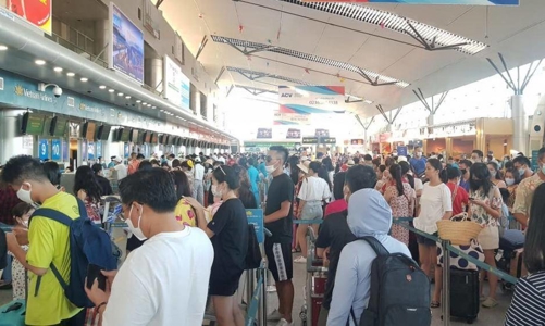 Hành khách tăng vọt dịp nghỉ lễ 30/4 - 1/5, Bộ Giao thông vận tải đề nghị nâng cao chất lượng vận tải, đảm bảo an toàn