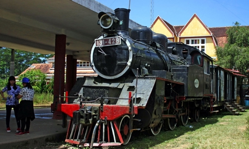 Khôi phục tuyến đường sắt răng cưa huyền thoại Phan Rang – Đà Lạt