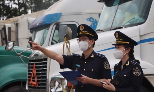 Bốn tháng đầu năm ngành hải quan thu ngân sách trên 135.000 tỷ đồng 