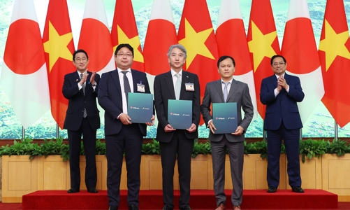 VPBank và SMBC ký MoU về hợp tác kinh doanh trong chuyến thăm của Thủ tướng Nhật Bản đến Việt Nam