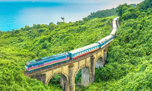 Ngành đường sắt giảm vé tàu 30%, kích cầu du lịch hè
