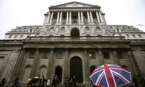 Dự báo lạm phát lên 10% trong năm nay, vì sao Anh chỉ tăng lãi suất “rón rén”?