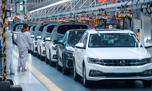 Thị trường ô tô lớn nhất thế giới sụt giảm mạnh doanh số bán hàng trong tháng 4