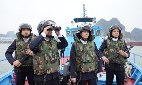 Doanh nghiệp đầu mối nhập khẩu xăng dầu và vật tư, thiết bị y tế phòng chống Covid-19 vào 