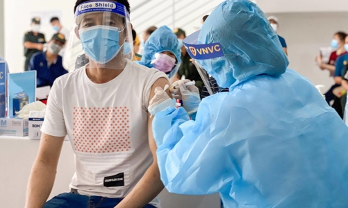 Các địa phương đề xuất nhu cầu tiêm mũi 4 vaccine Covid-19 trước 25/5