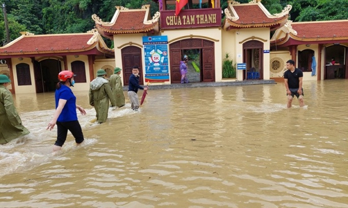 Chính phủ ban hành Công điện khẩn ứng phó với mưa lũ tại khu vực Bắc Bộ