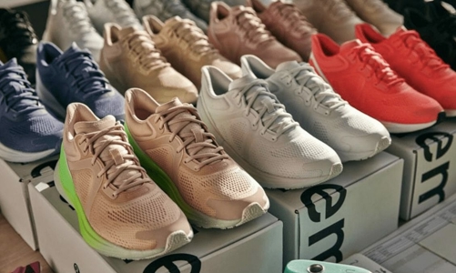 Thương hiệu Lululemon đã làm gì khiến Nike phải dè chừng?
