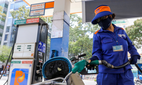 Đề xuất giảm tối đa thuế bảo vệ môi trường, cắt 8% thuế nhập khẩu với xăng