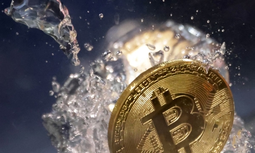 Nhà đầu tư nhỏ lẻ gom hàng, giá Bitcoin phục hồi nhẹ