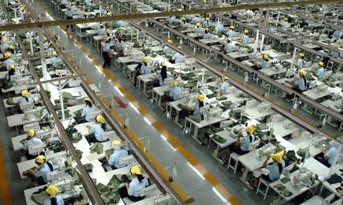 Doanh nghiệp trước ngày tăng lương tối thiểu cho người lao động