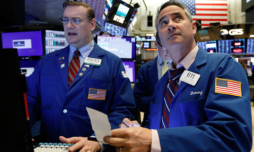 Chứng khoán Mỹ tăng điểm mạnh, hoàn tất tuần “xanh” đầu tiên kể từ tháng 5